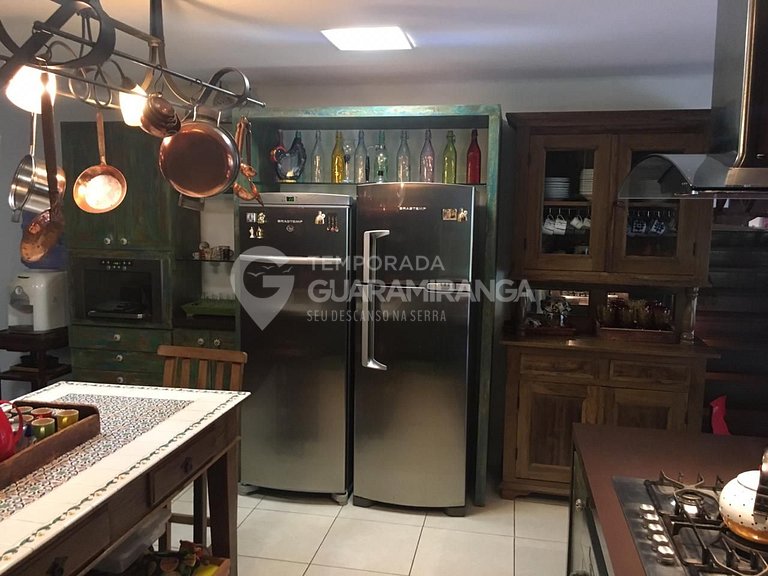 Mansão com 6 suites no melhor condomínio de Guaramiranga. (C