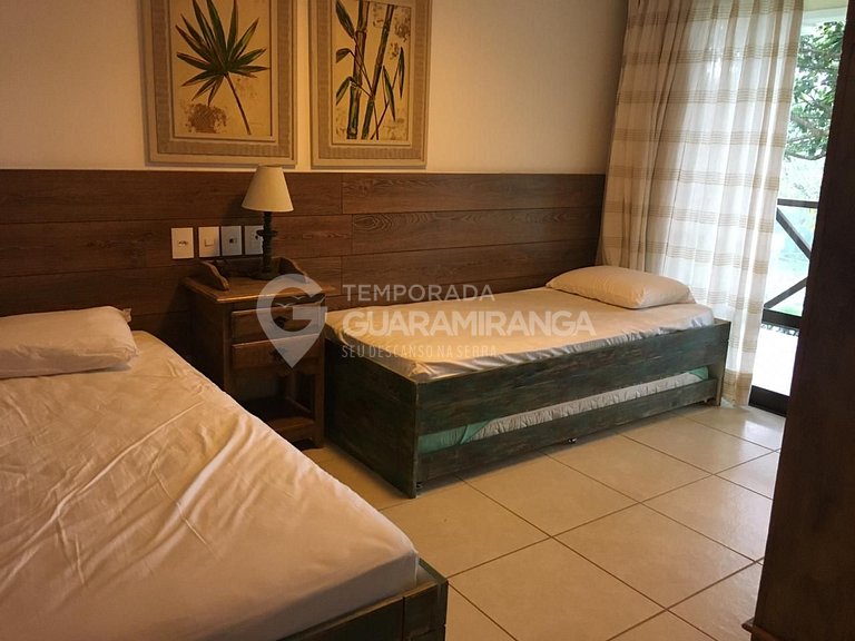 Mansão com 6 suites no melhor condomínio de Guaramiranga. (C