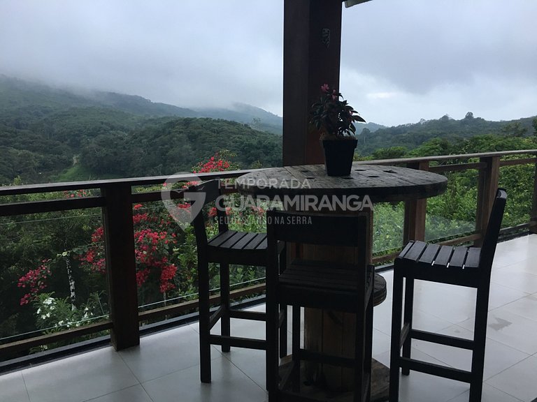 Chalé estilo alemão em Guaramiranga (Chalet Schonenberg)