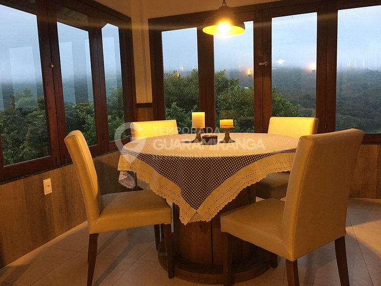 Chalé estilo alemão em Guaramiranga (Chalet Schonenberg)