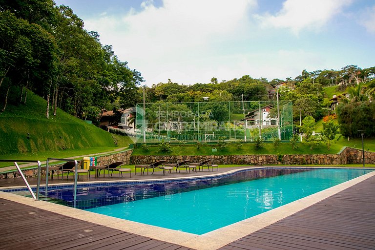 Casa com Hidromassagem e vista para as montanhas no melhor e