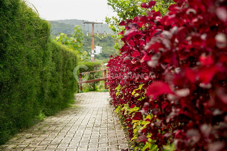 Chalé 06 Monte Verde – 3 quartos perto da praça