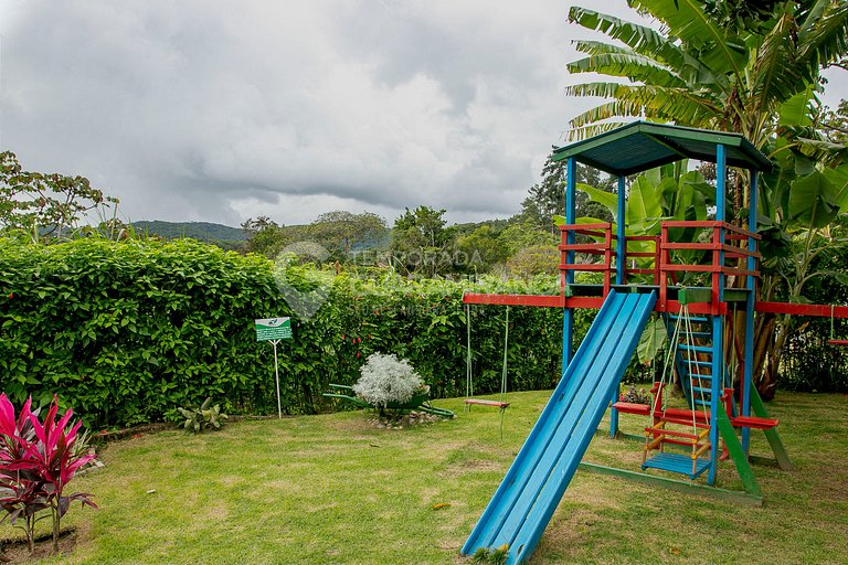 Apartamento com 2 quartos e vista para montanhas em Guaramir