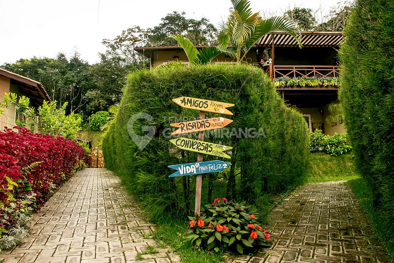 Apartamento com 2 quartos e vista para montanhas em Guaramir