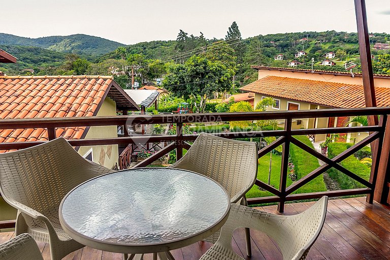 Apartamento com 2 quartos e vista para montanhas em Guaramir