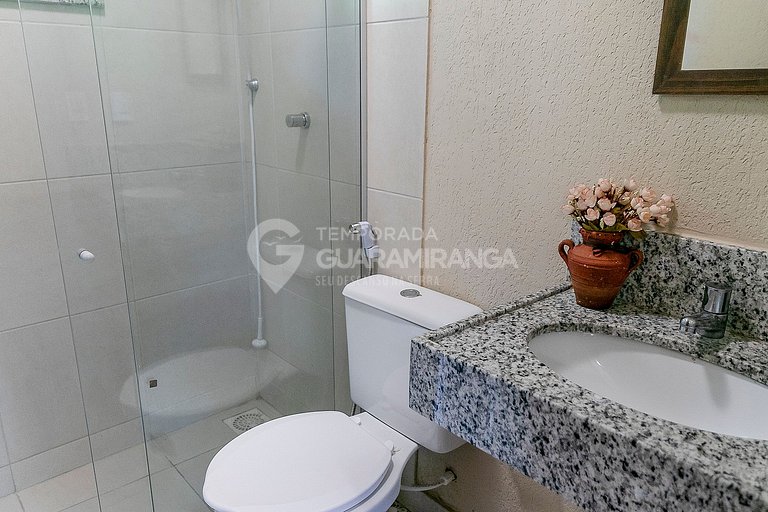 Apartamento com 2 quartos e vista para montanhas em Guaramir