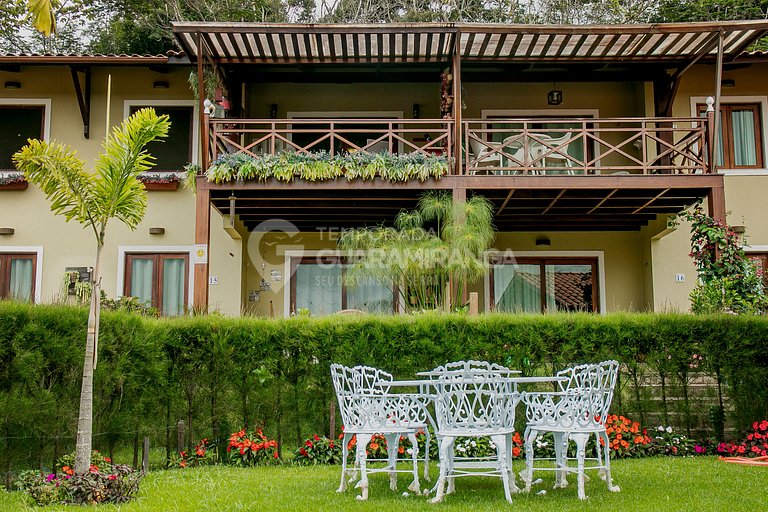 Apartamento com 2 quartos e vista para montanhas em Guaramir