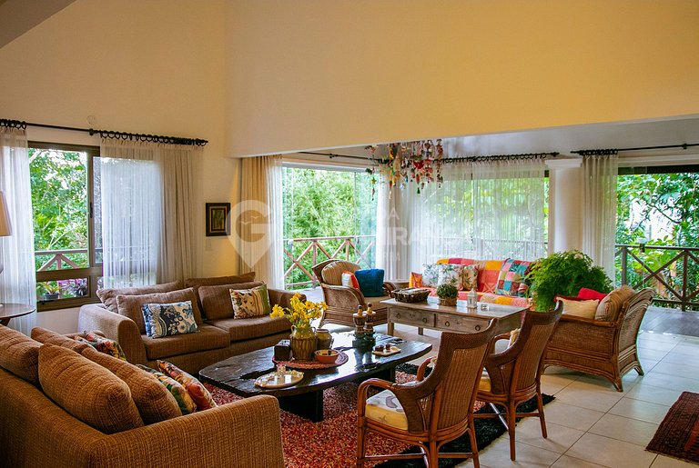 Mansion in the best and largest condominium in Guaramiranga.
