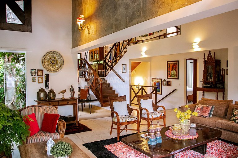 Mansion in the best and largest condominium in Guaramiranga.
