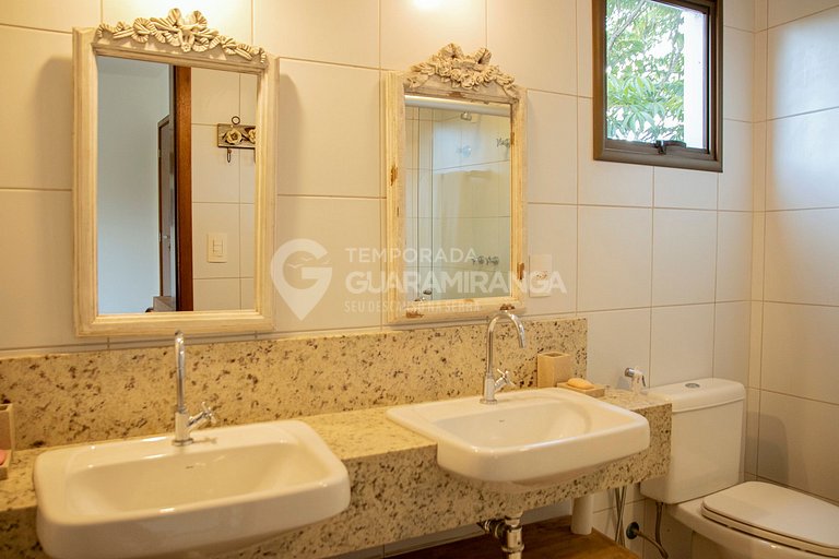 Mansão no melhor e maior condomínio de Guaramiranga. (Casa 1