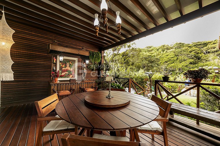 Loft com 3 suítes no melhor condomínio de Guaramiranga (Loft