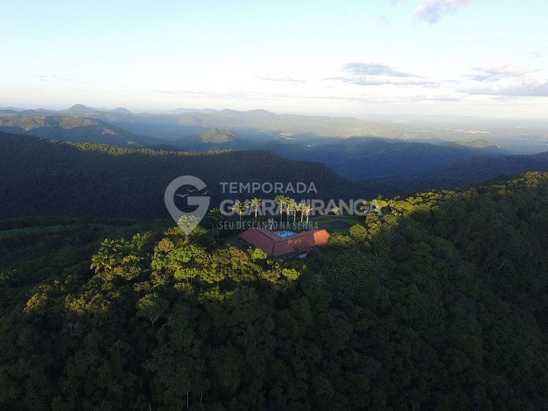 Mansão com 6 suítes no topo da montanha em Guaramiranga. (Sí