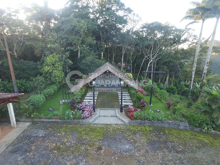 Mansion with 8 Suites on the Mountain Top in Guaramiranga (S