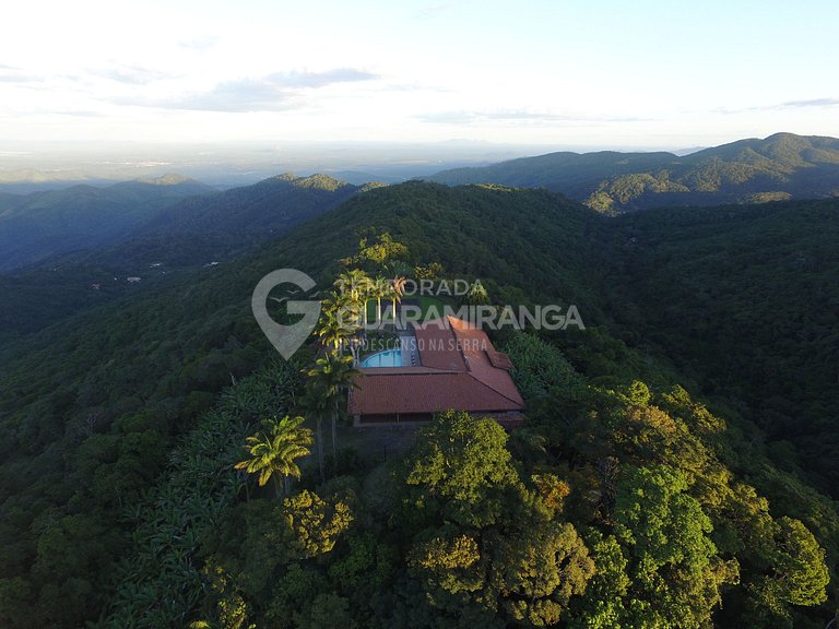 Mansão com 6 suítes no topo da montanha em Guaramiranga. (Sí