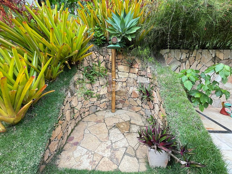 Mansão com 6 suítes e piscina em Guaramiranga (Chalé Montana