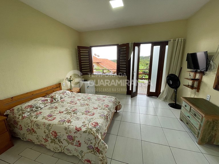 Mansão com 6 suítes e piscina em Guaramiranga (Chalé Montana
