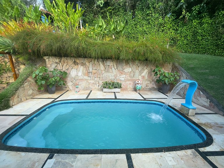 Mansão com 6 suítes e piscina em Guaramiranga (Chalé Montana