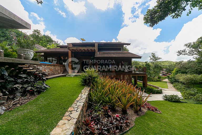 Casa com Hidromassagem e vista para as montanhas no melhor e