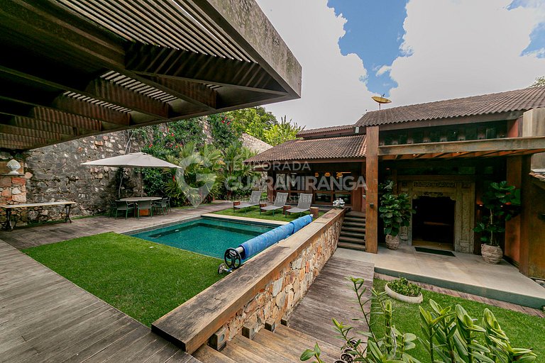 Casa com Hidromassagem e vista para as montanhas no melhor e