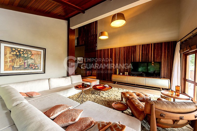 Casa com Hidromassagem e vista para as montanhas no melhor e