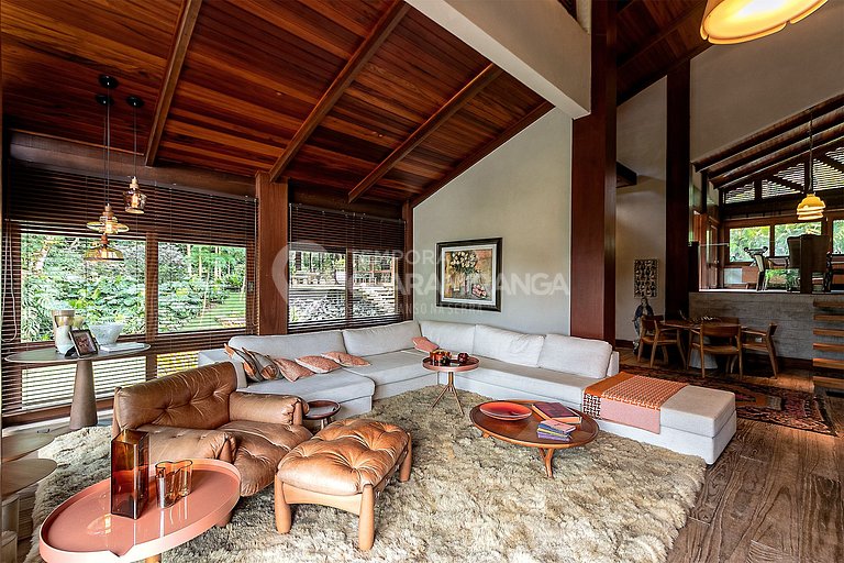 Casa com Hidromassagem e vista para as montanhas no melhor e