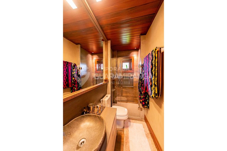 Casa com Hidromassagem e vista para as montanhas no melhor e