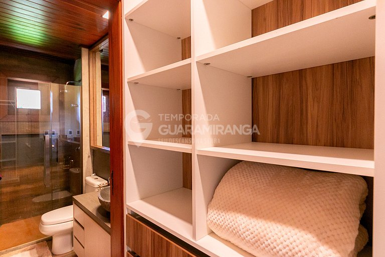 Casa com Hidromassagem e vista para as montanhas no melhor e