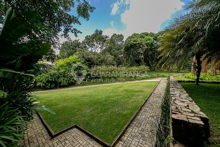 Casa com Hidromassagem e vista para as montanhas no melhor e