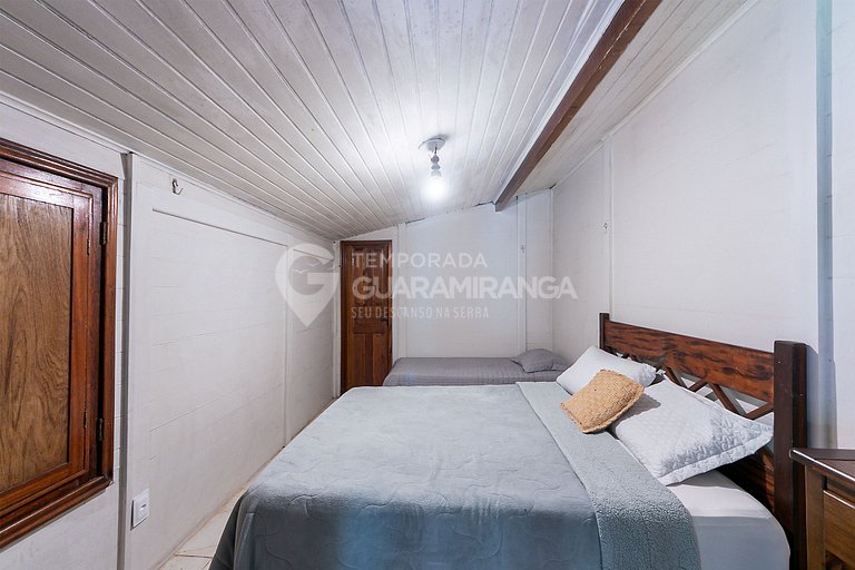 Grande casa com piscina e salão de jogos em Guaramiranga (Ca