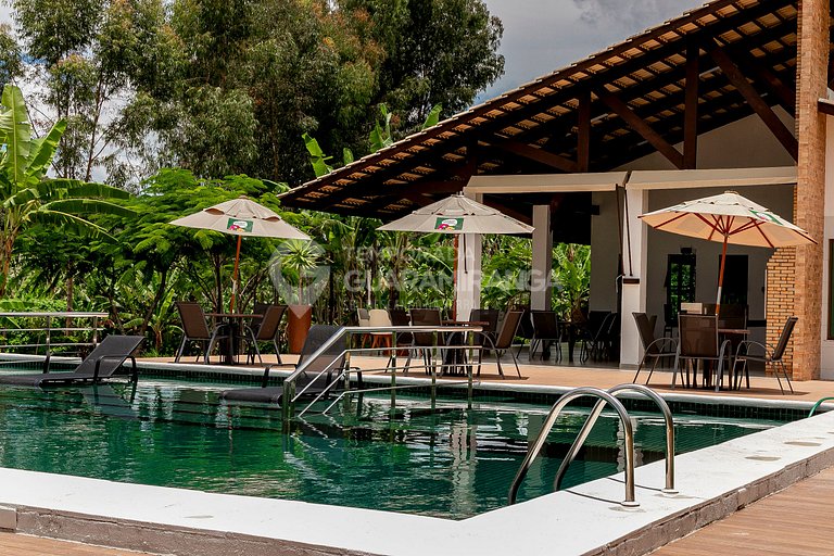 Casa 4 Suítes em Cond. de Luxo - 31 Cid. Jardins