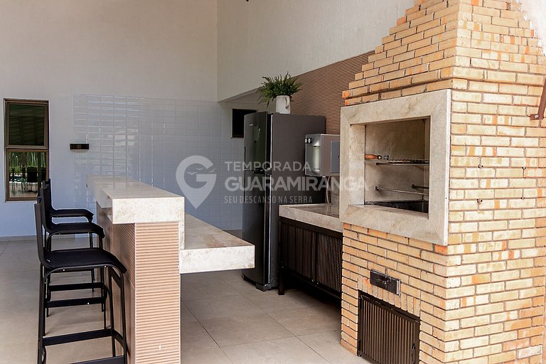 Loft com 5 suites apenas 1km do centro