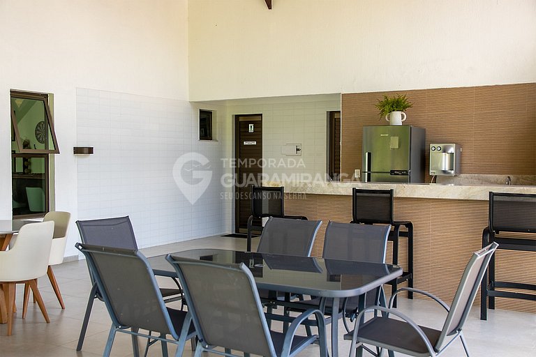 Casa 4 Suítes em Cond. de Luxo - 31 Cid. Jardins