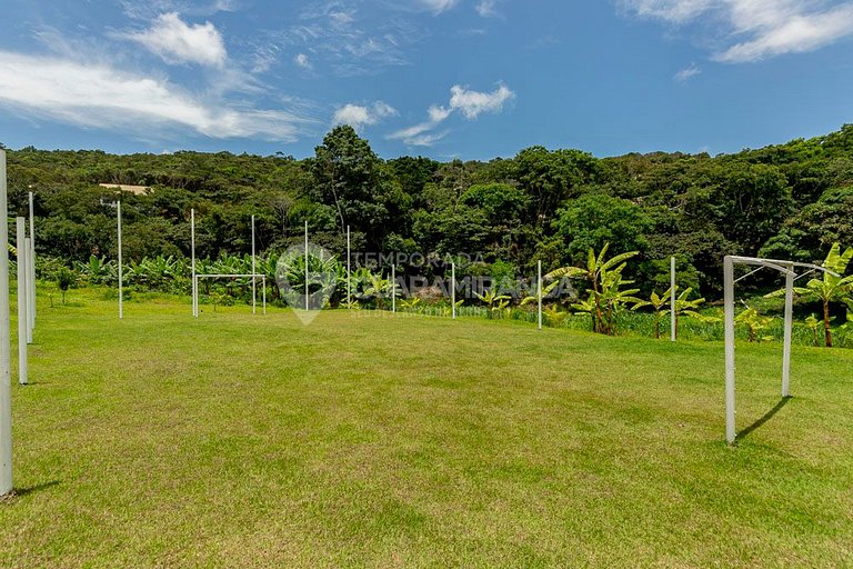 Casa 4 Suítes em Cond. de Luxo - 31 Cid. Jardins