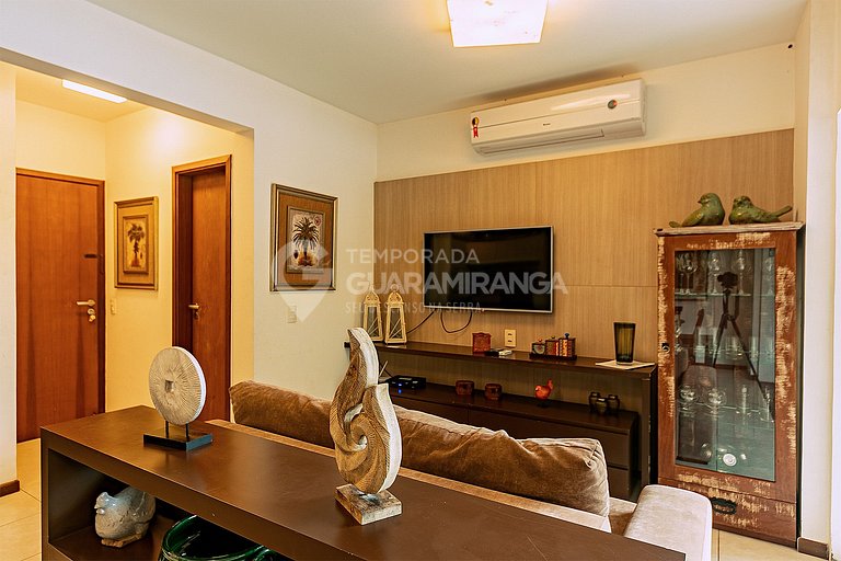 Loft com Jacuzzi de frente para lago no melhor condomínio de