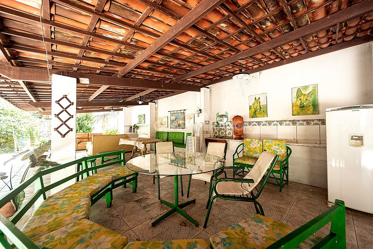19th-century townhouse in downtown Guaramiranga