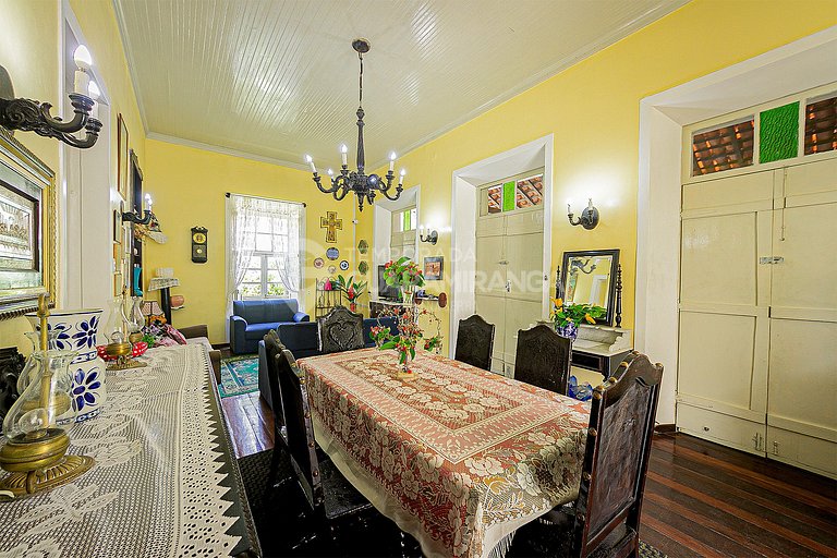19th-century townhouse in downtown Guaramiranga