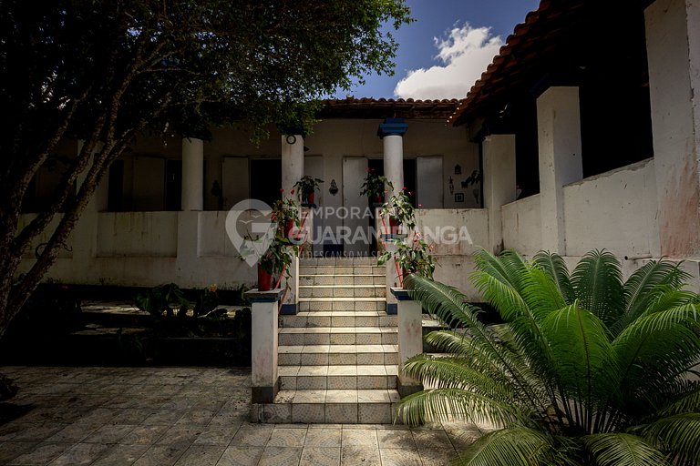 Sobrado do século XIX no centro de Guaramiranga