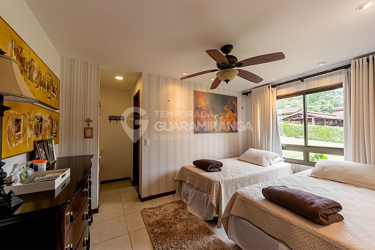 Casa com Piscina e Hidromassagem e vista para as montanhas n