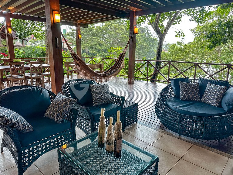 Loft de frente para lago no melhor condomínio de Guaramirang