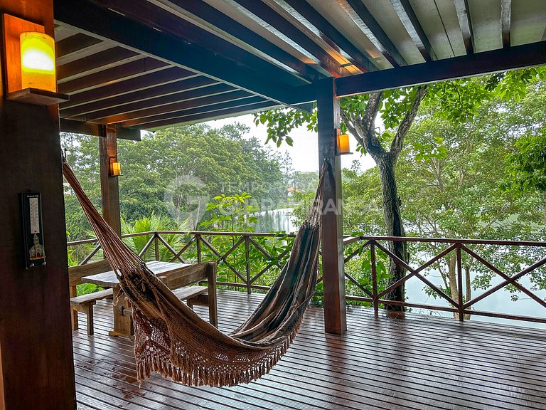 Loft de frente para lago no melhor condomínio de Guaramirang