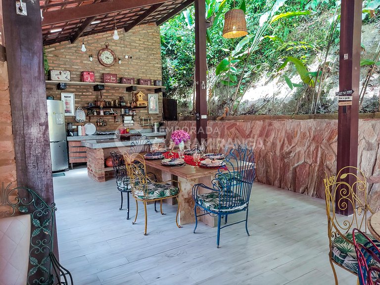 Casa com Piscina em Guaramiranga. (Chácara Formosinha)