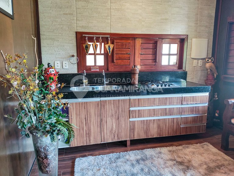 Casa com Piscina em Guaramiranga. (Chácara Formosinha)