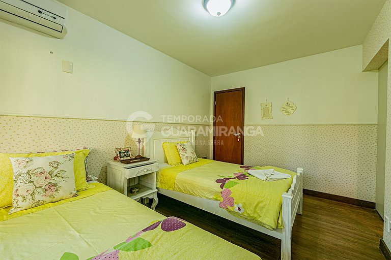Mansão com 6 suítes e Hidromassagem, Cond. Monte Flor