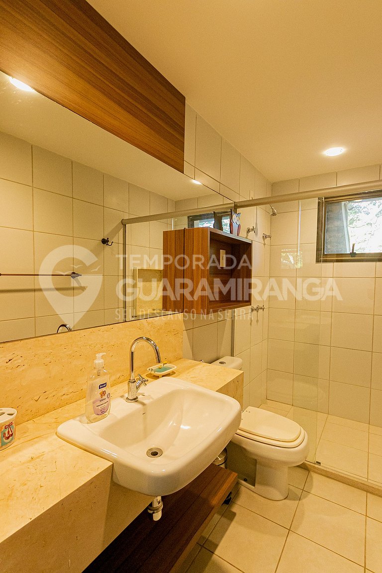 Mansão com 6 suítes e Hidromassagem, Cond. Monte Flor