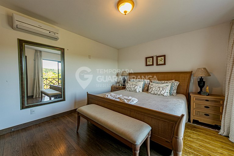 Mansão com 6 suítes e Hidromassagem, Cond. Monte Flor
