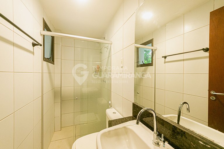 Mansion with 6 suites and hot tub, Monte Flor Condominium