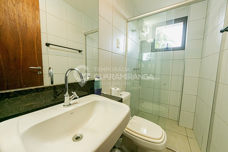 Mansión con 6 suites y jacuzzi, Condominio Monte Flor