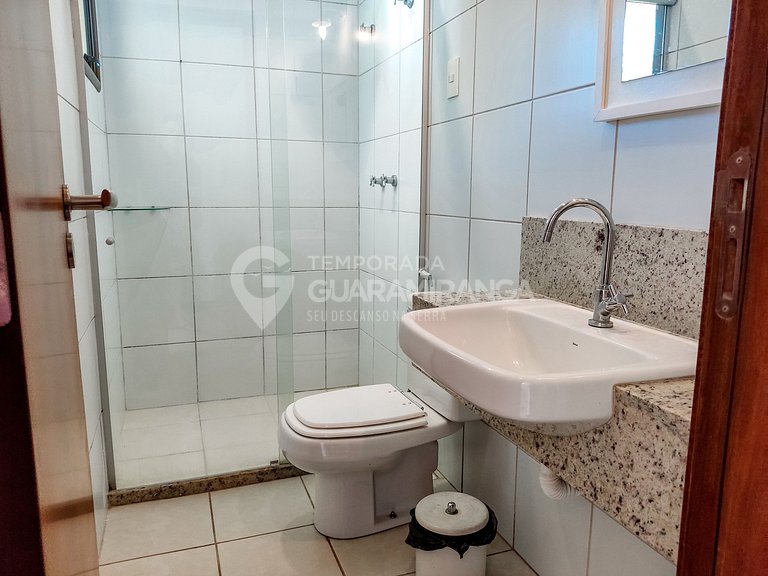 Casa con 5 Suites en Cond. Monte Flor (Casa 09)