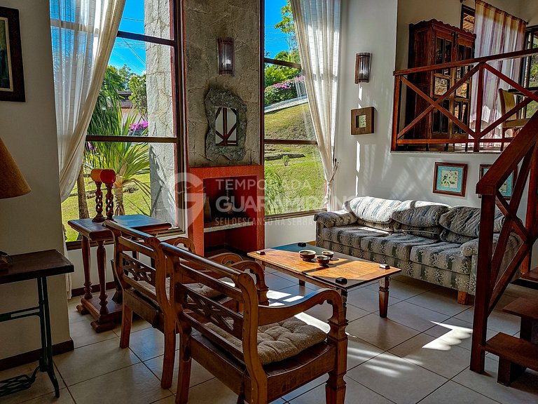 Casa com 05 suítes no Cond. Monte Flor (Casa 09)