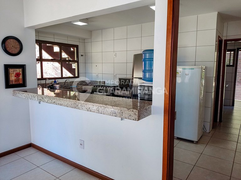 House with 5 Suites in Monte Flor Condo (House 09)